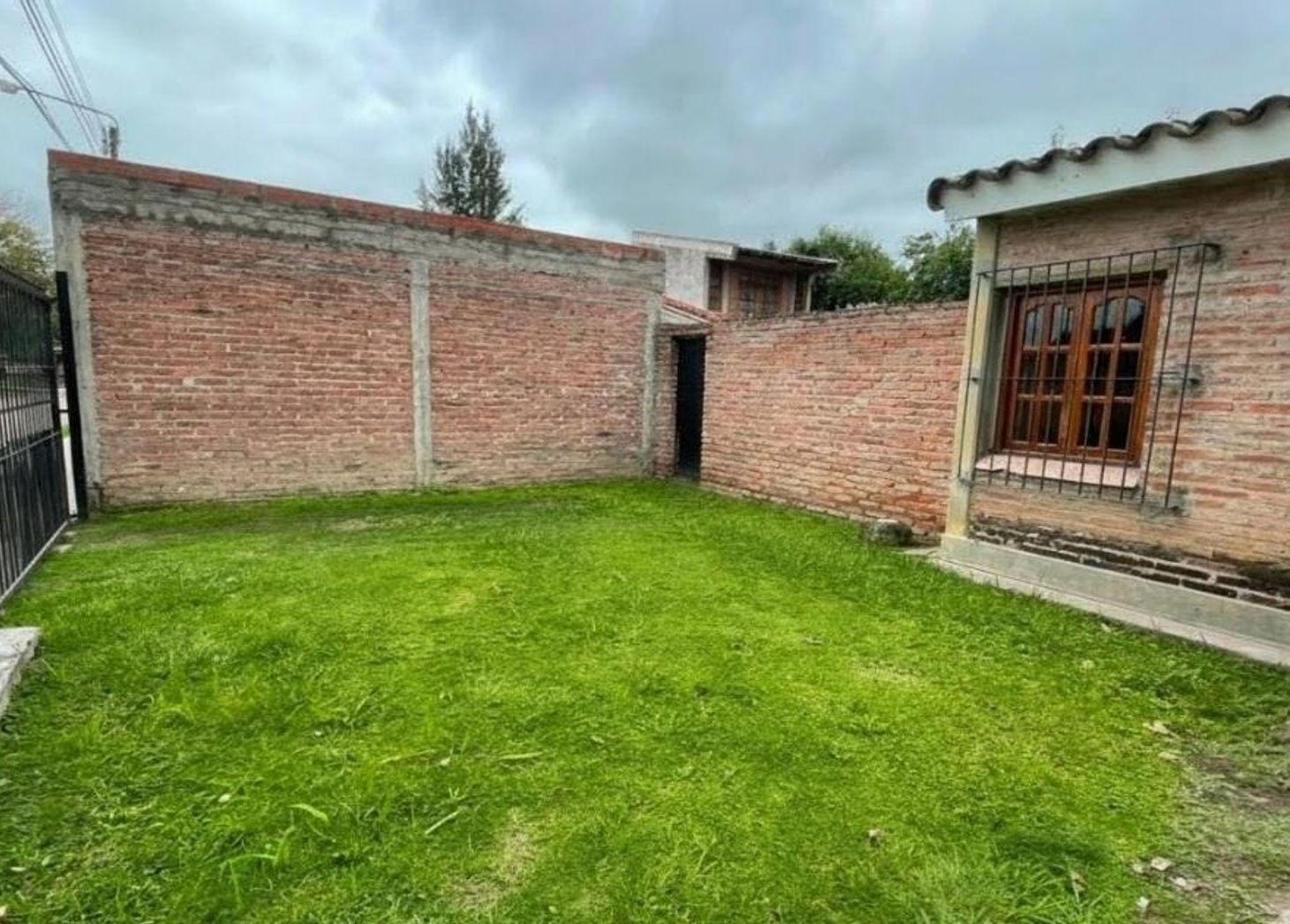 Foto de VENTA CASA 3 DORM BARRIO SANTA ANA ZONA SUR, imagen 1