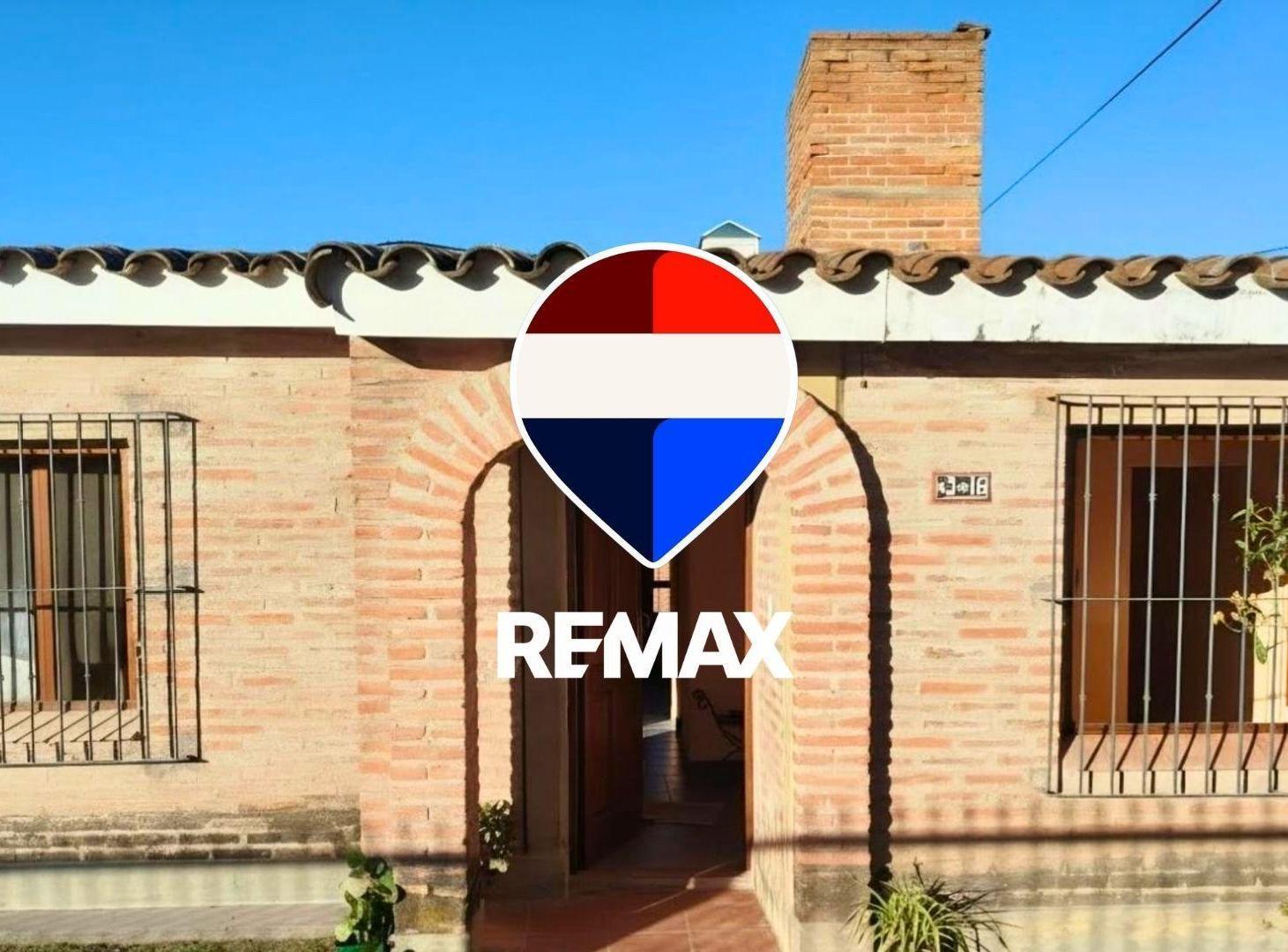 Foto de VENTA CASA 3 DORM BARRIO SANTA ANA ZONA SUR, imagen 2