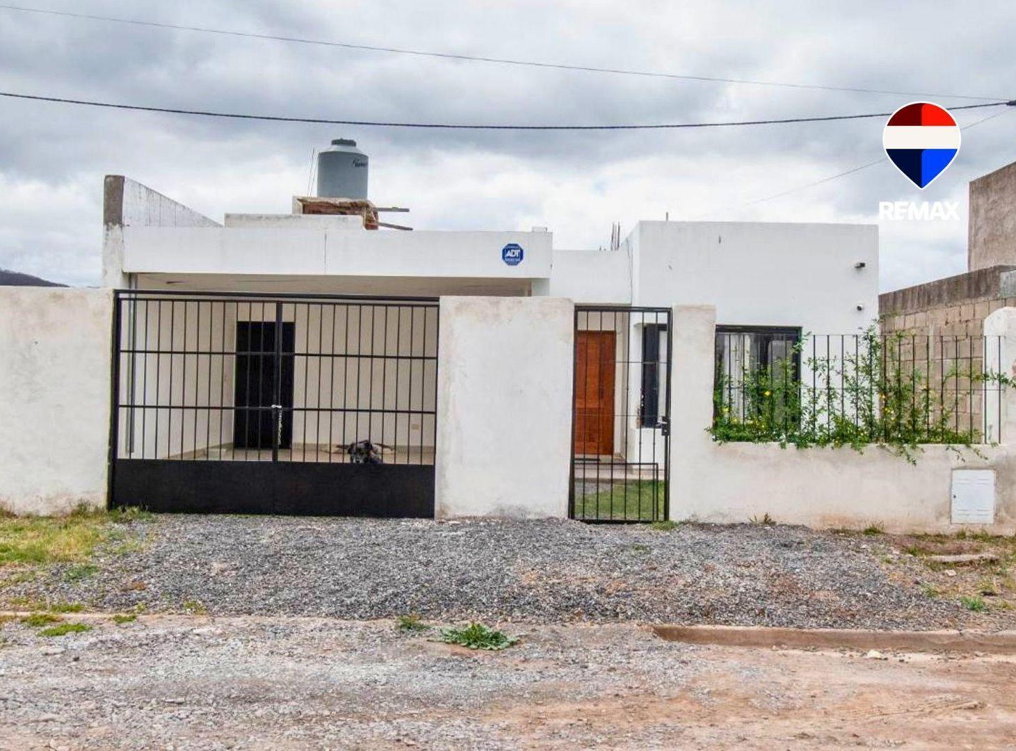 Foto de CASA 2 DORMITORIOS VENTA LA CELESTINA CERRILLOS, imagen 1