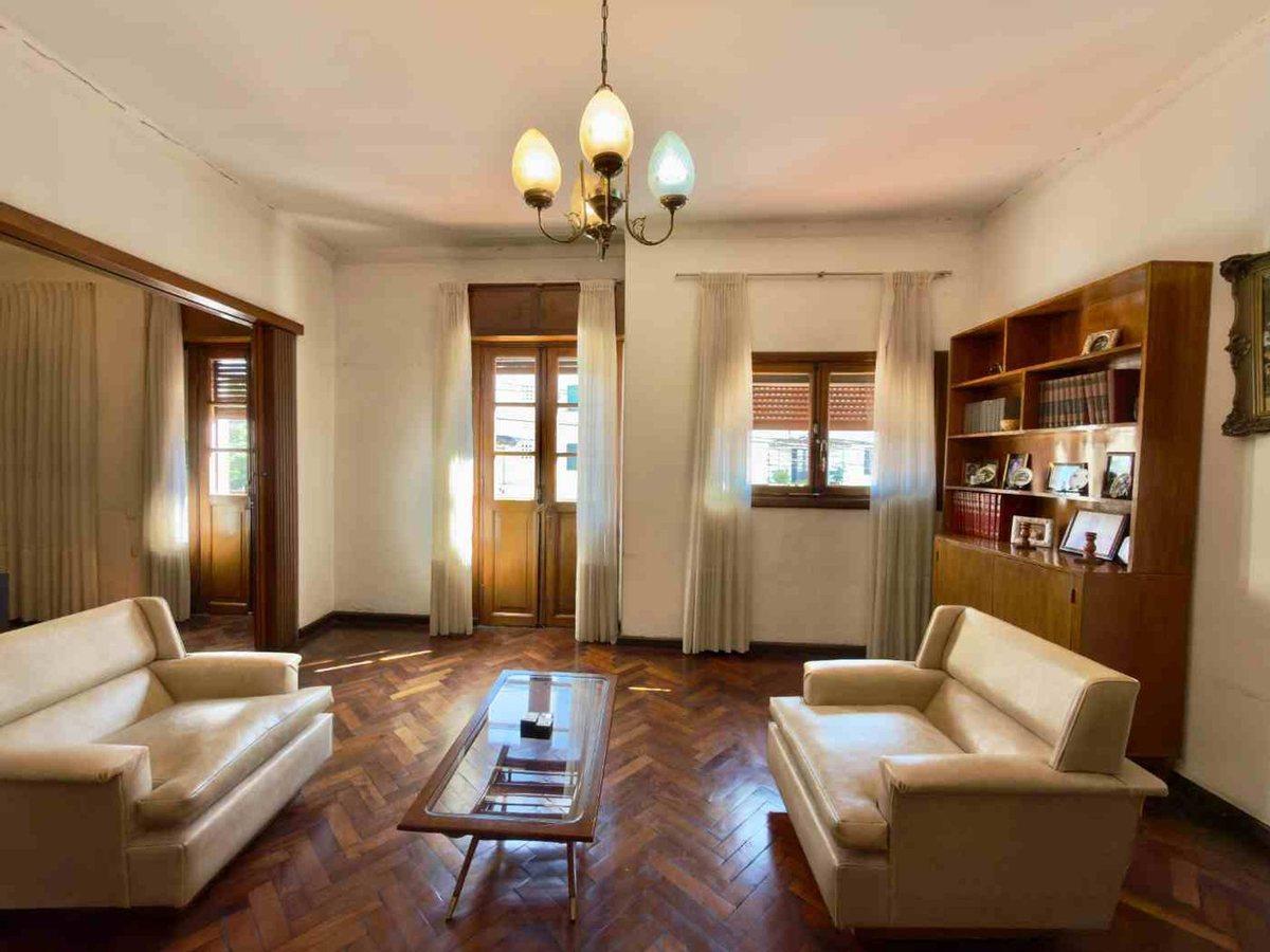Foto de DEPARTAMENTO VENTA AV. BELGRANO CENTRO 2 DORM, imagen 5