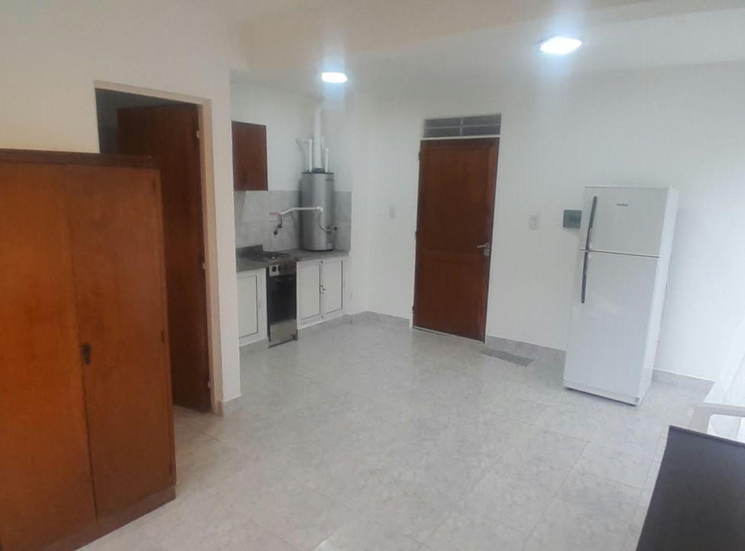 Foto de ALQUILER DEPTO MONOAMBIENTE EL HUAICO PLANTA BAJA, imagen 3