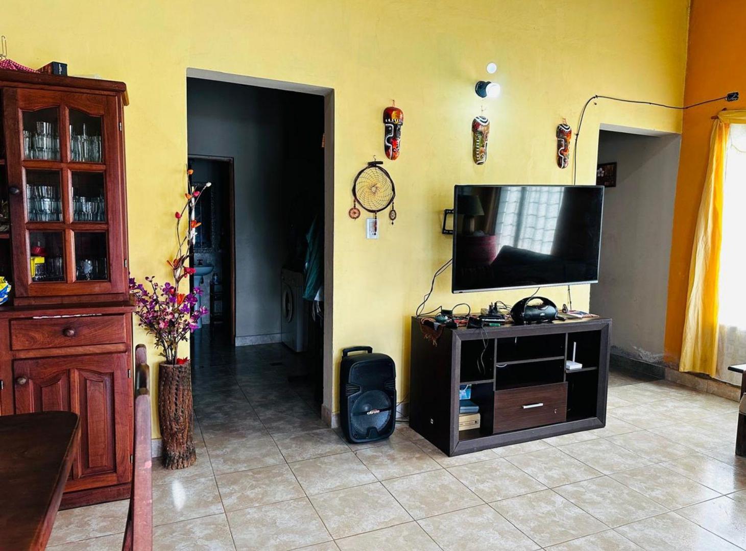 Foto de CASA CON PILETA EN VENTA EN CAMPO QUIJANO, imagen 5