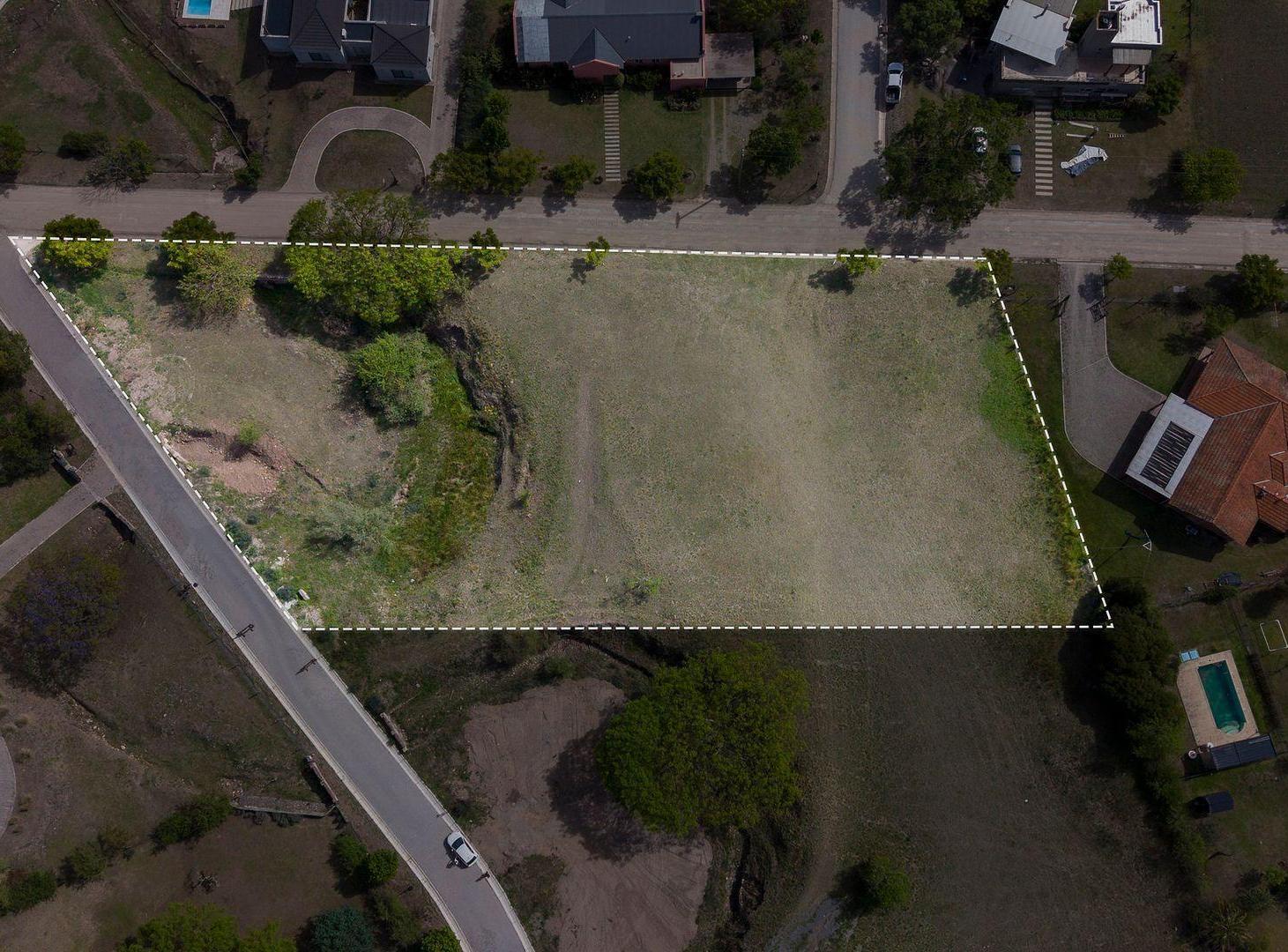 Foto de VENTA TERRENO DE 3833M2 CLUB DE CAMPO EL TIPAL, imagen 1