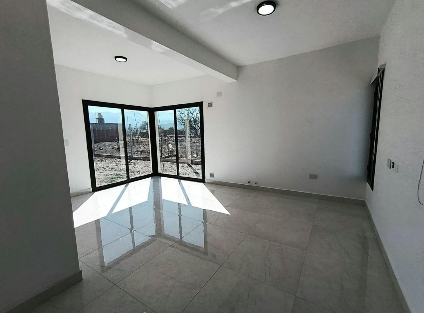 Foto de VENTA/PERMUTA CASA EKO DISTRITO ACEPTA VEHICULO, imagen 4