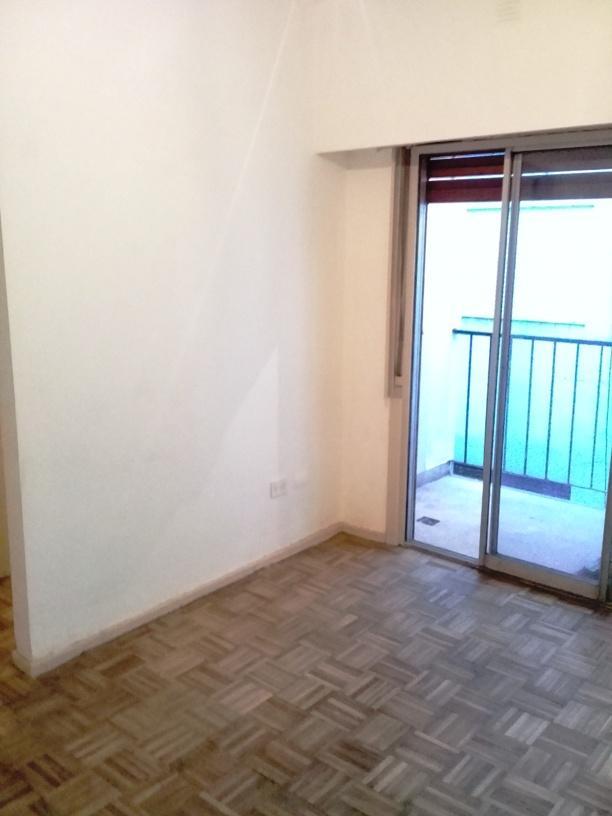 Depto. 2 Amb. C/balcon Charcas Al 4500 5