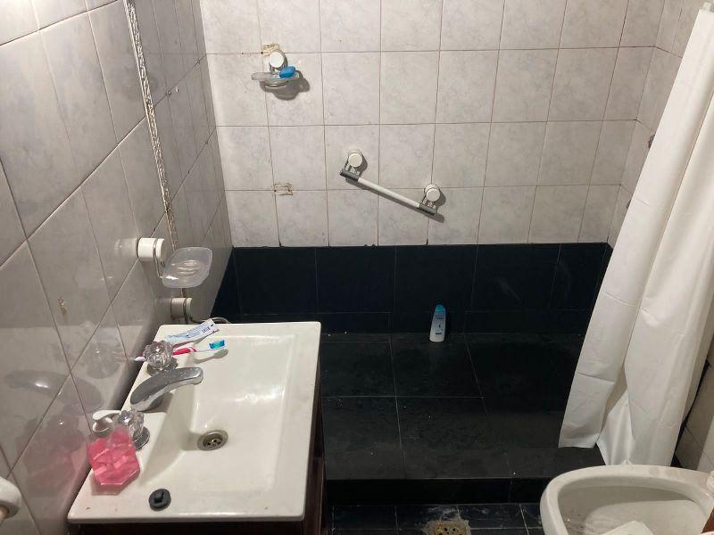 Tipo Casa 3 Amb. C/Escritorio, Patio y Fondo C/Parrilla Bahia Blanca 2500