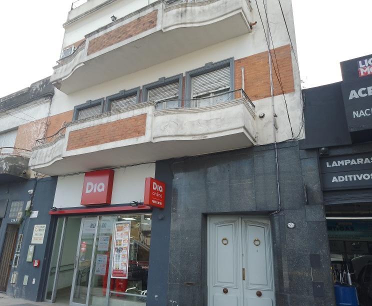 T/Casa 4 Amb Con Patio y Balcon Av. A. Jonte al 2500