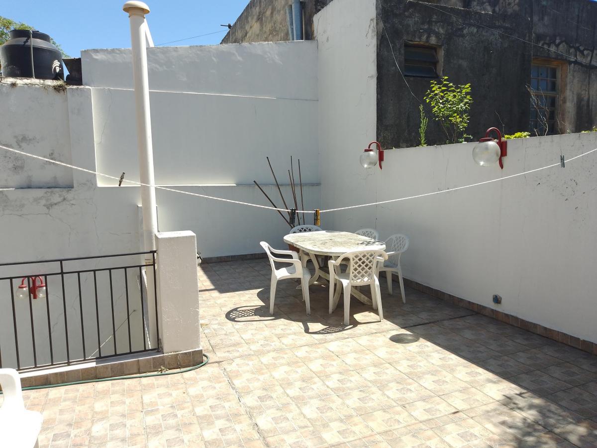 Tipo Casa en Block 6 Amb. C/patio San Nicolas Al 1000 3