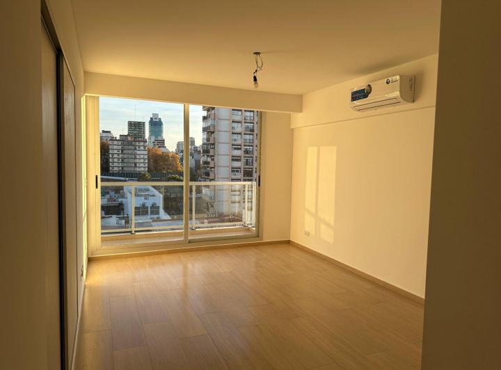 Monoambiente A Estrenar Frente C/Balcon Montañeses al 2200 2