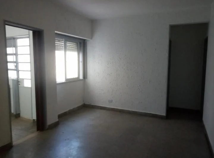 Depto. 2 Amb. C/Balcon Reservistas Argentinos al 500 4