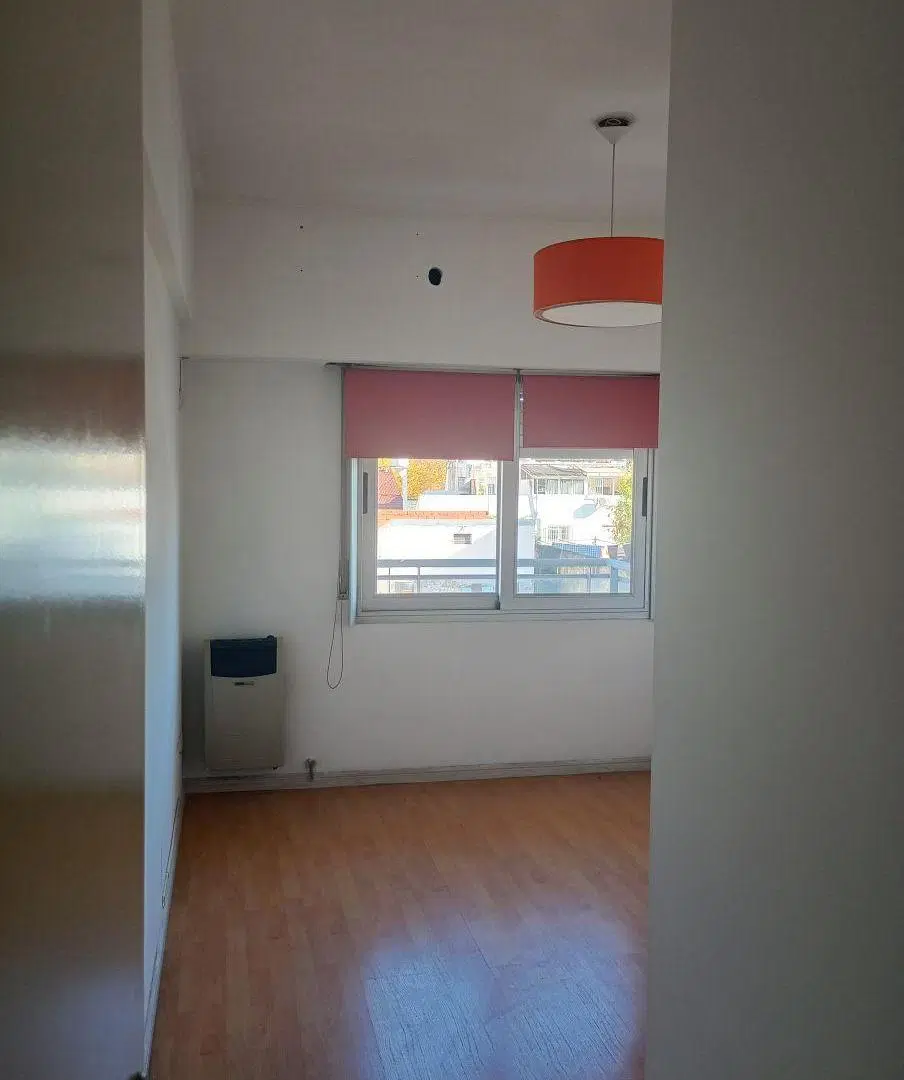 Depto. 2 Amb. Frente C/Bcon y Cochera Lope de Vega al 2900 2