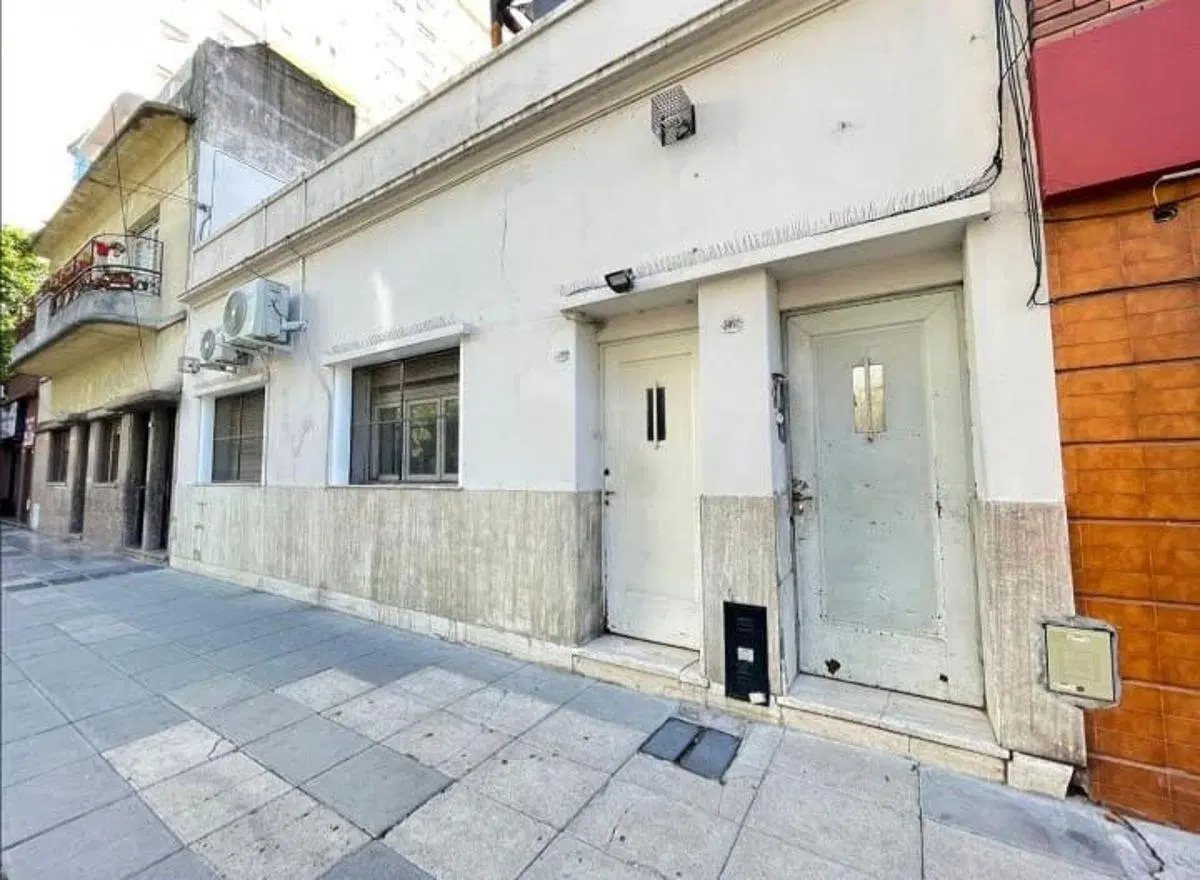 T/Casa 4 Amb. 2 Plantas C/Ptio y Tza Gral. Artigas al 3000 3