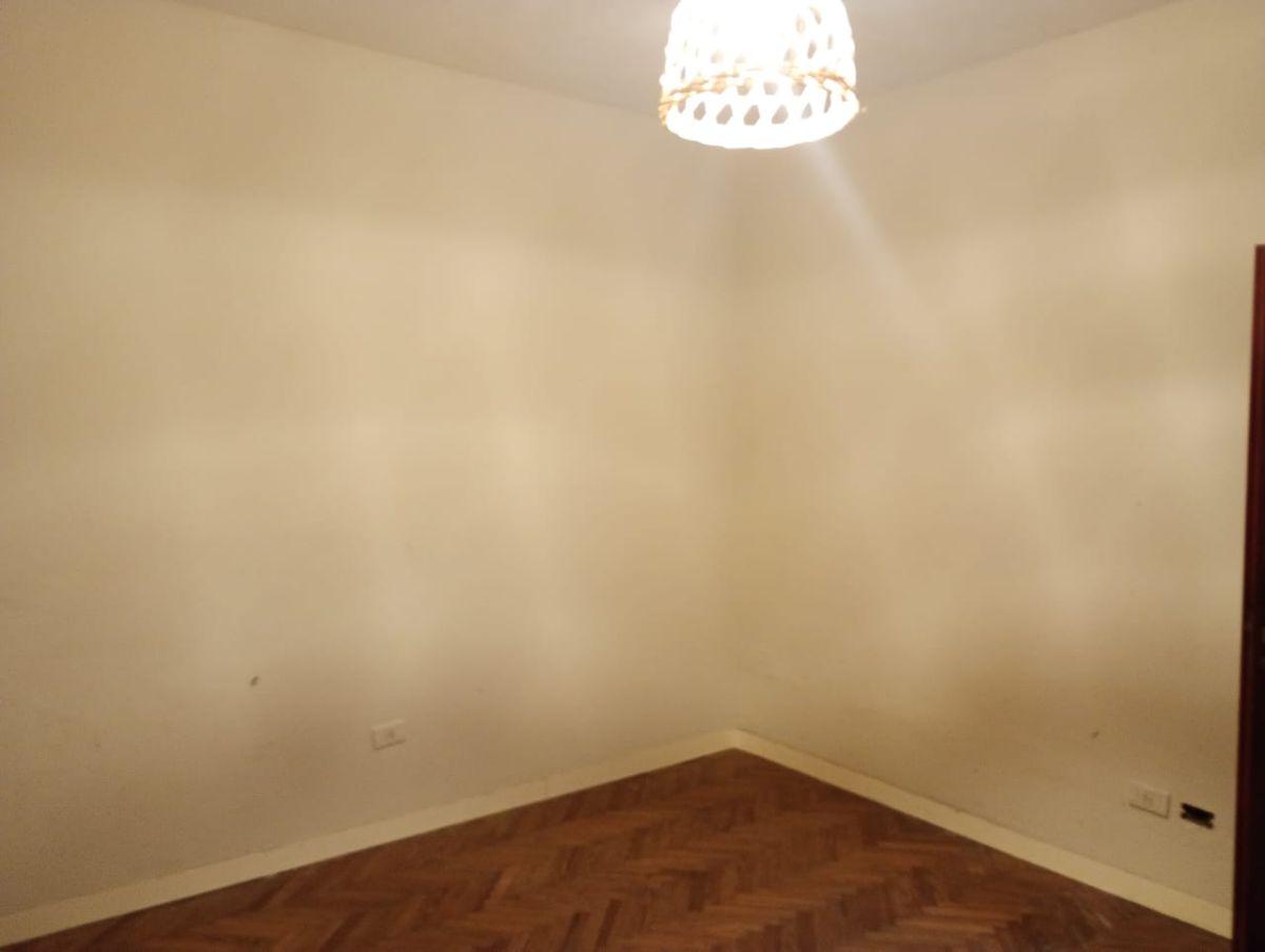 T/Casa 4 Amb. 2 Plantas C/Ptio y Tza Gral. Artigas al 3000