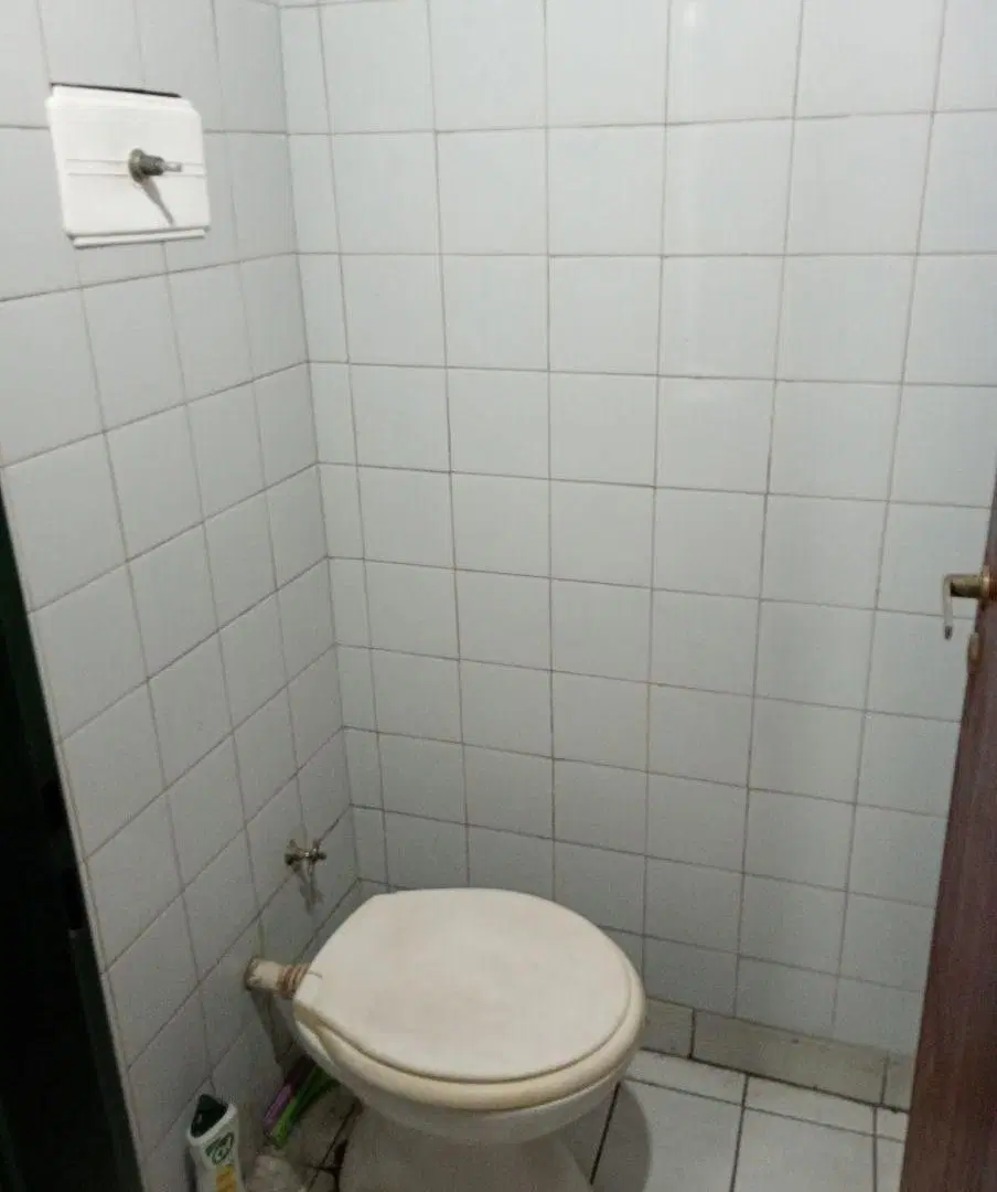 Local de Negocio Sin Expensas Cuenca al 2500 4