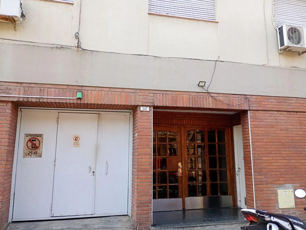 Depto. 3 Amb. C/Fte M/Lum. Pergamino al 800 2