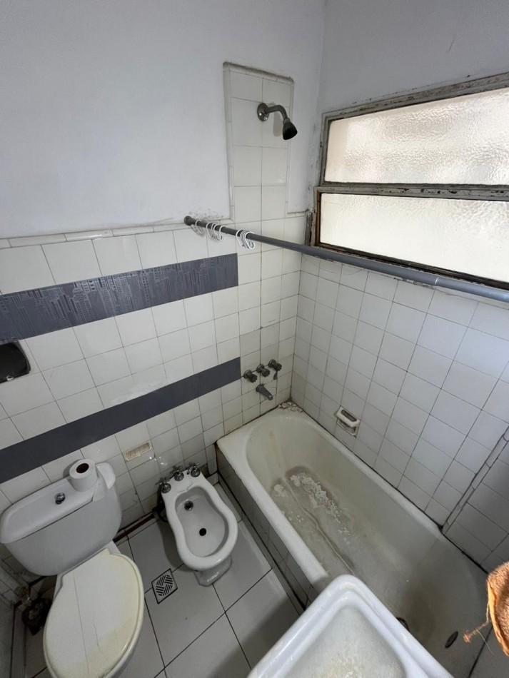 Foto de AV 53 E/ 8 Y 9 - DEPTO 2 DORM - APTO BANCO - ZONA INMEJORABLE DE LA, imagen 4