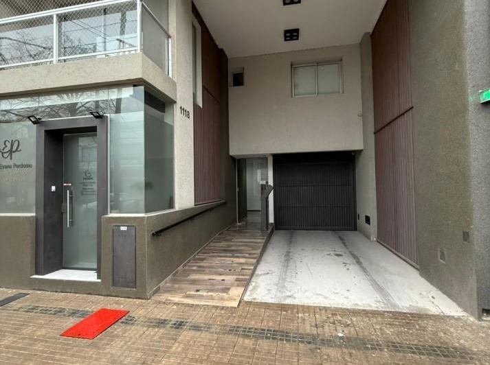 49 E/ 17 Y 18 - 1 DORM CON BALCON - DE CATEGORIA 2