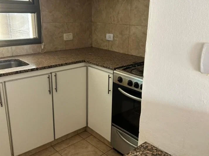 DEPARTAMENTO DE 2 DORMITORIOS EN ALQUILER - 59 Y 11 1