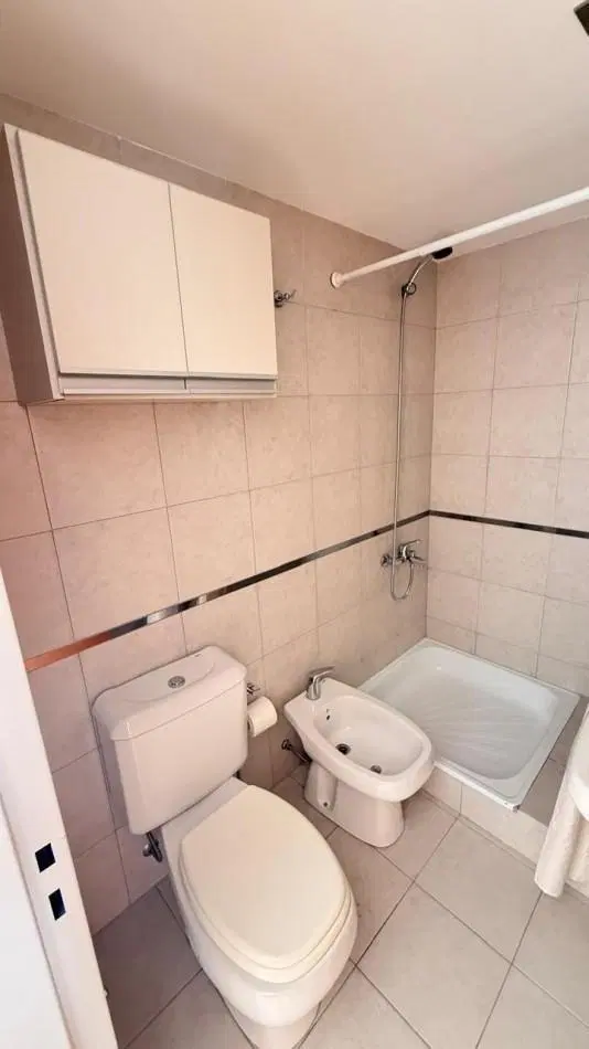 MONOAMBIENTE DE CATEGORIA EN ALQUILER - COMPLETAMENTE AMOBLADO. 8