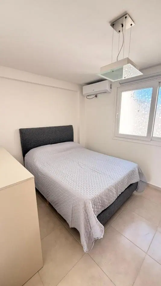 MONOAMBIENTE DE CATEGORIA EN ALQUILER - COMPLETAMENTE AMOBLADO. 1
