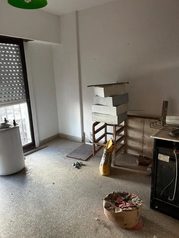 1 E/ 46 Y 47 - MONOAMBIENTE A RECICLAR - 4 TO PISO CONTRA FRENTE 1
