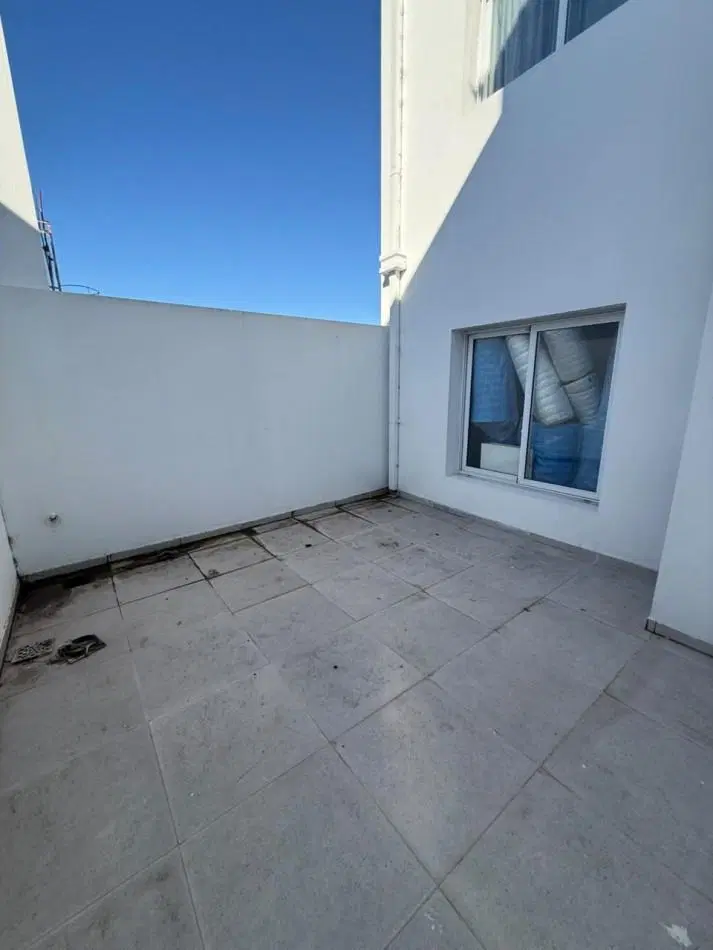 av 137 esq 42 - departamentos de 100 M2- muy modernos 3