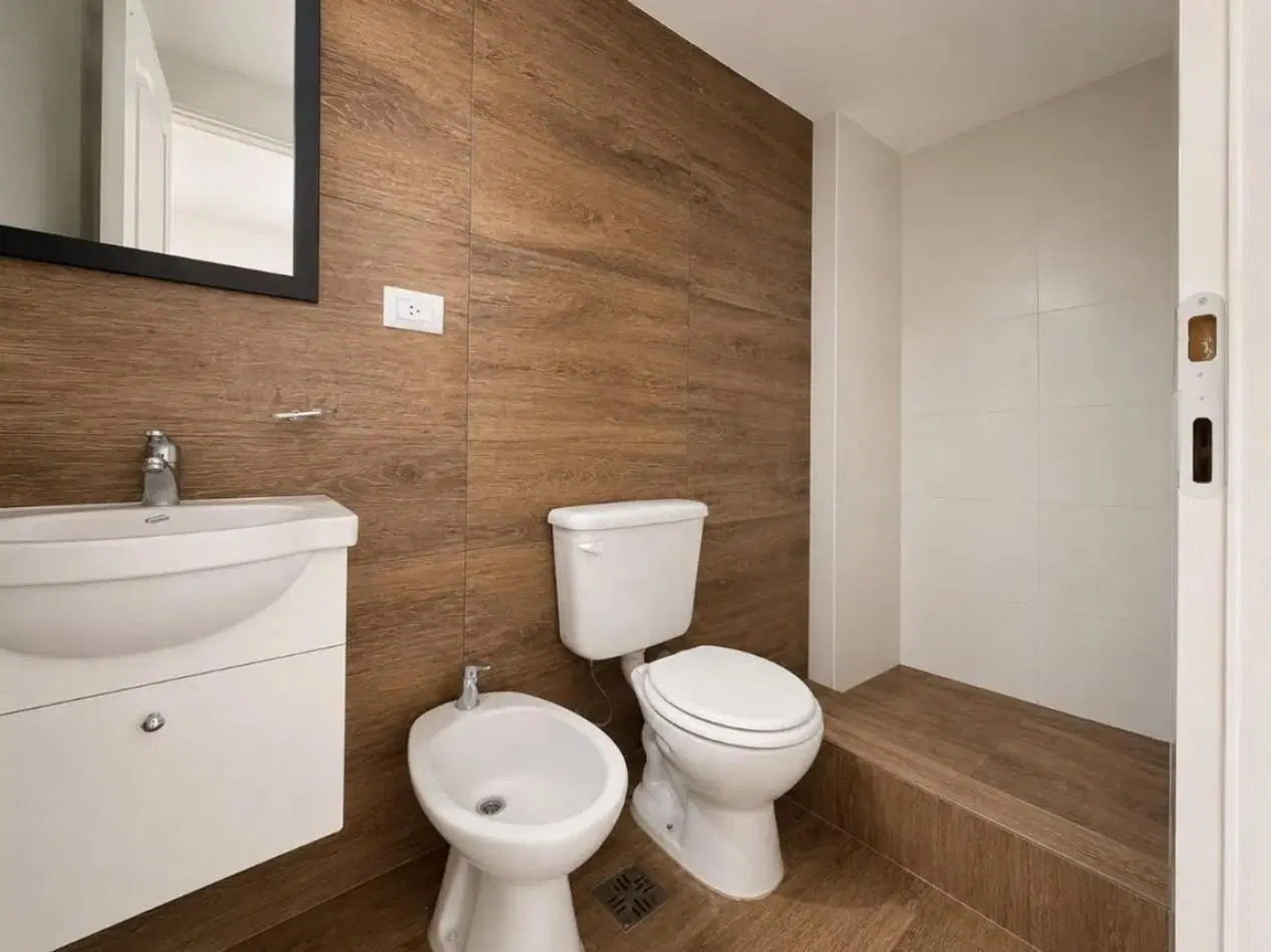 DEPARTAMENTO EN POZO - 63 E/ 11 Y 12 5