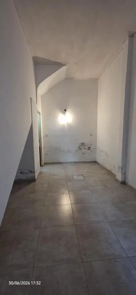 LOCAL COMERCIAL - 41 E/ 18 Y 19 - 3