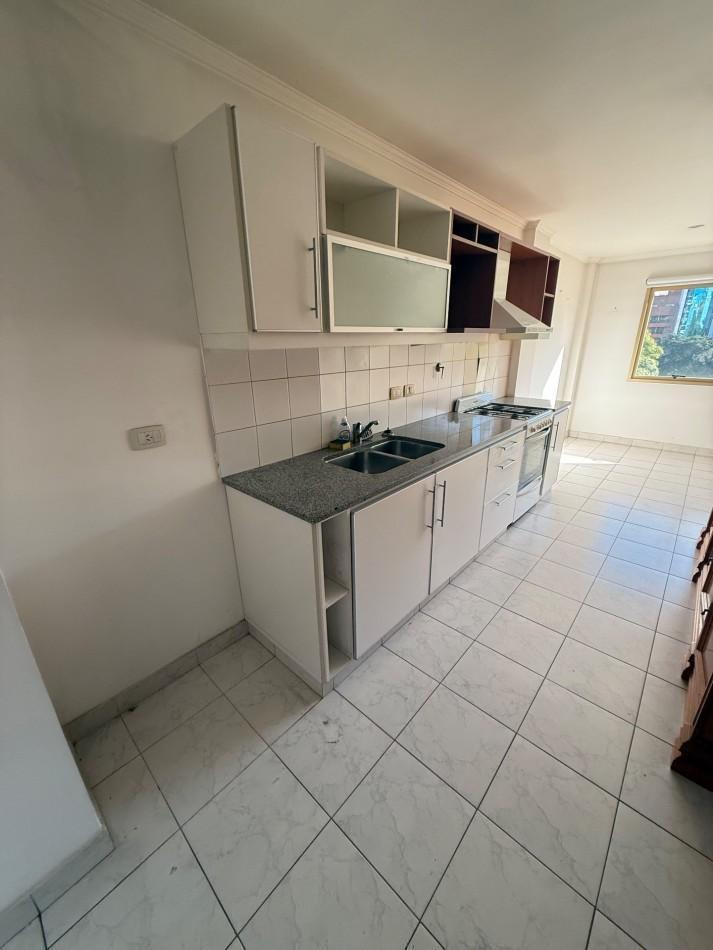 Foto de Alquier plaza Paso ( 13 y 44 ) - 3 Dorm con cochera, imagen 3