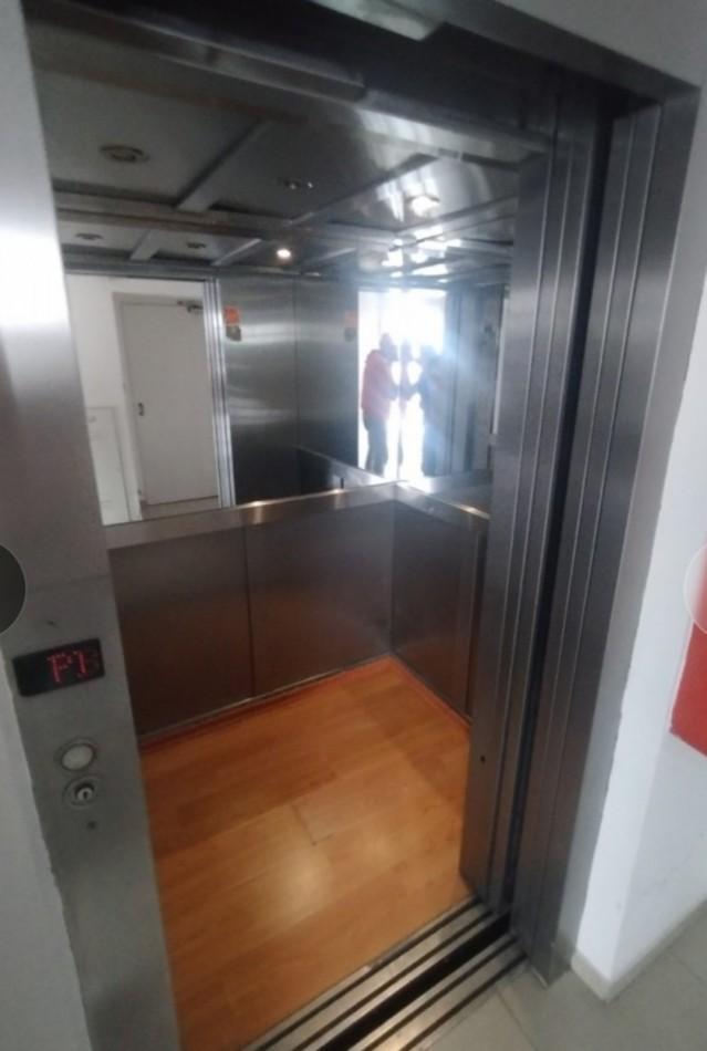 Foto de SEMI PISO AL FRENTE EN EXCELENTE ZONA - 18 E 63 Y 64, imagen 3
