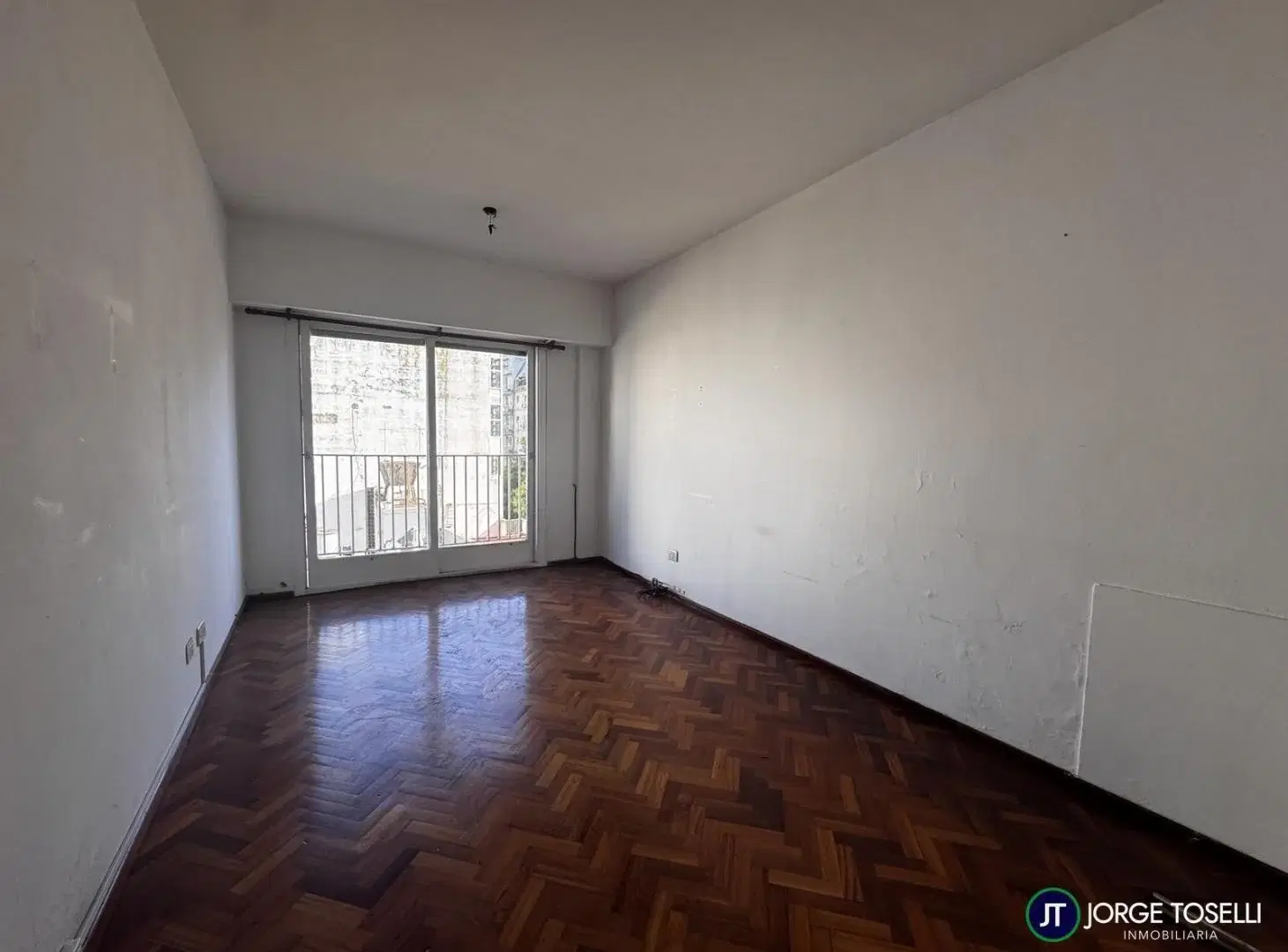 Departamento en Barrio Norte, 2 ambientes, al frente. Excelente Luminosidad. A mts. de Av. Cordoba. 1