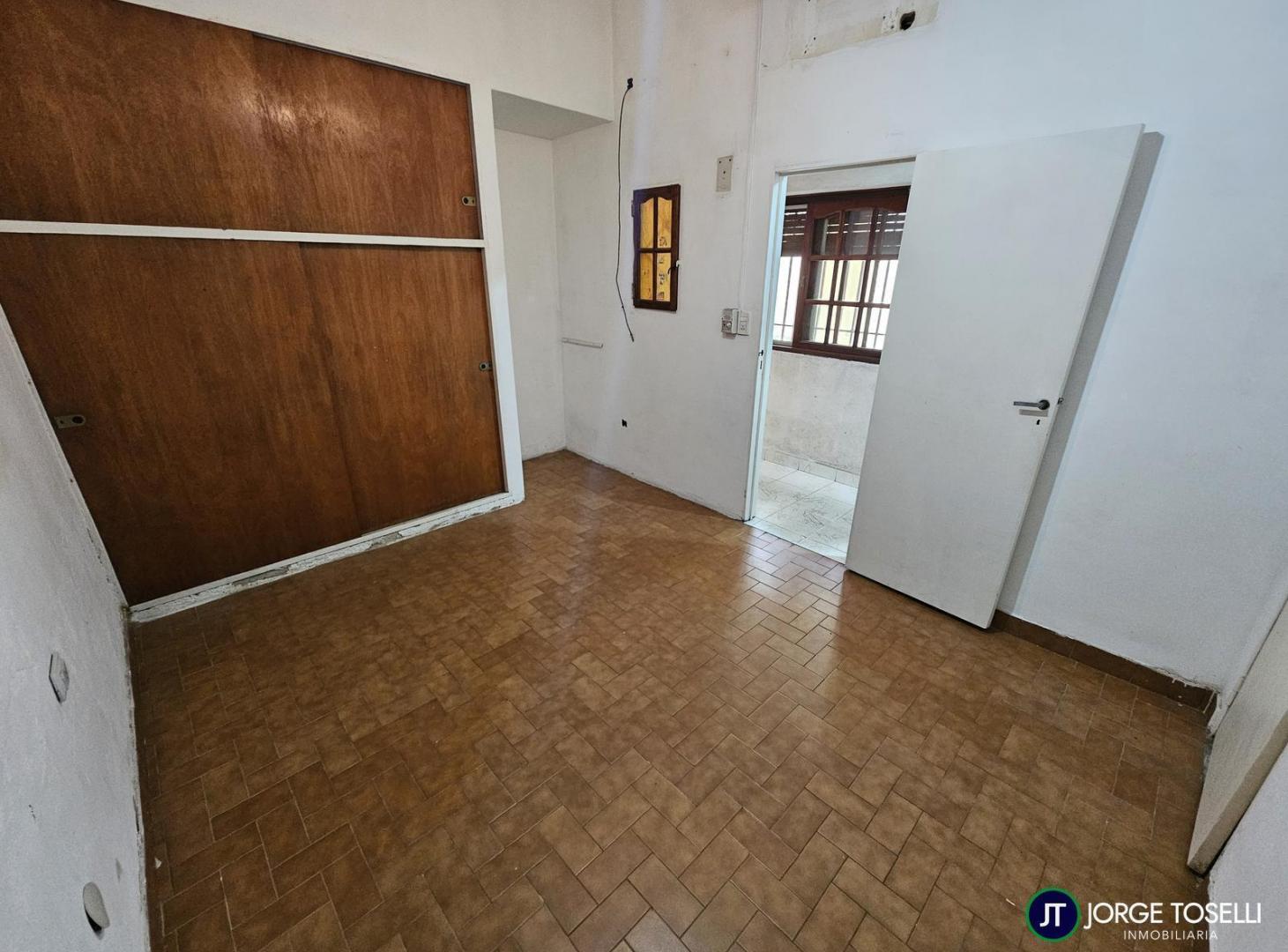 Foto de AMPLIO PH EN VENTA, imagen 4