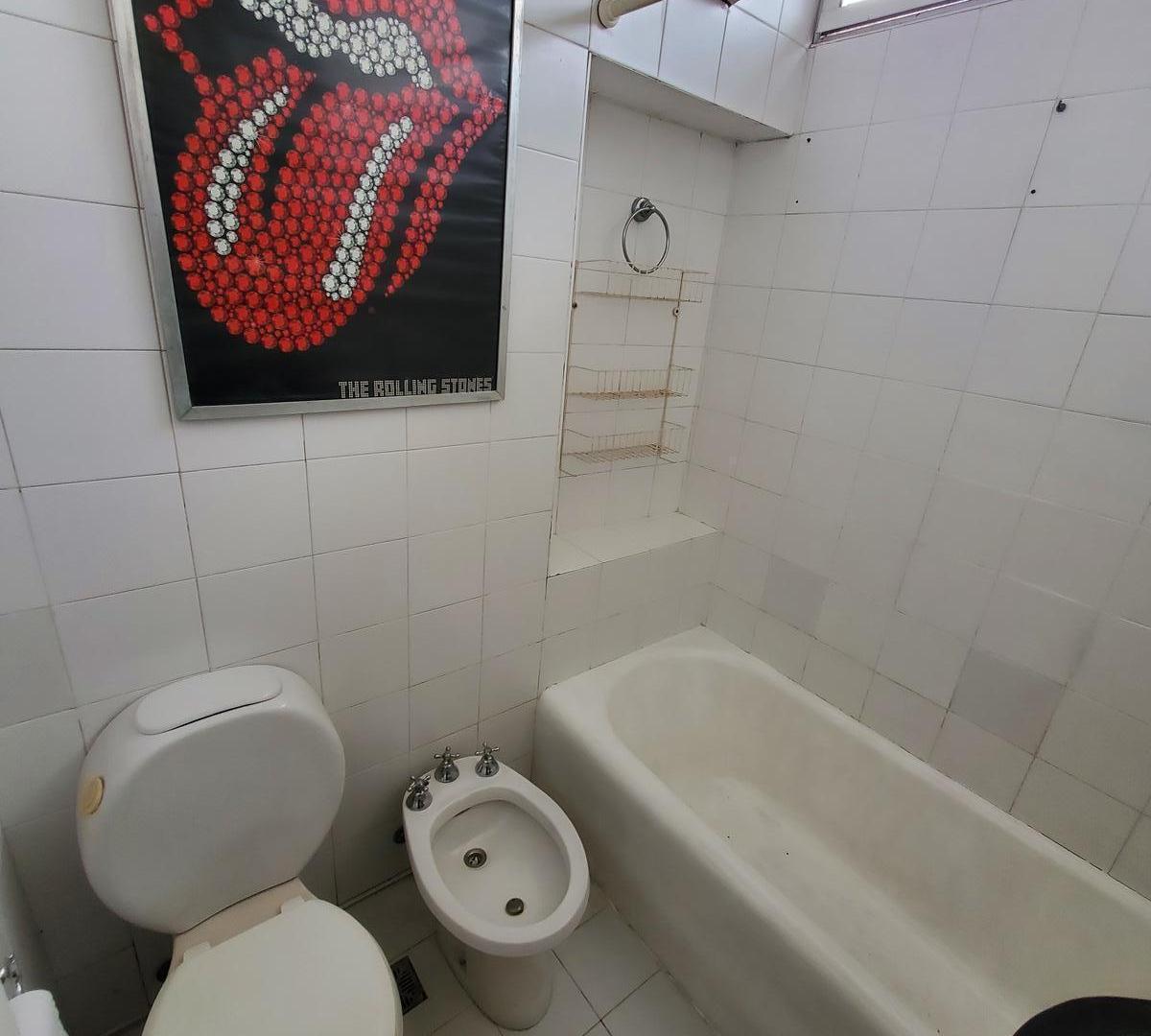 Foto de DEPARTAMENTO DE 2 AMBIENTES EN VENTA. PISO ALTO, imagen 4