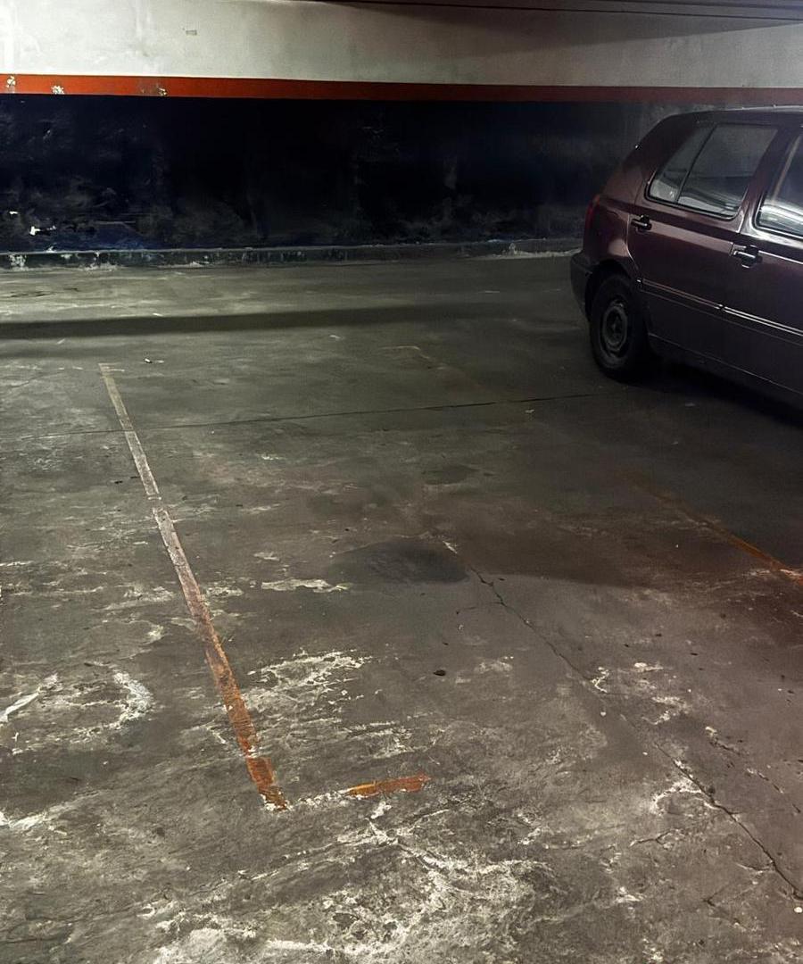 Foto de Av. Cabildo 172 - Cochera, imagen 3