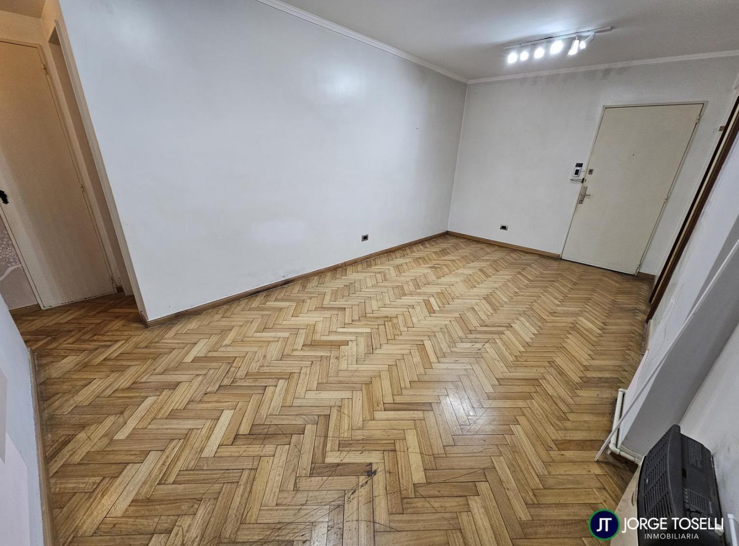 Foto de Excelente departamento de 2 ambientes en venta, imagen 1