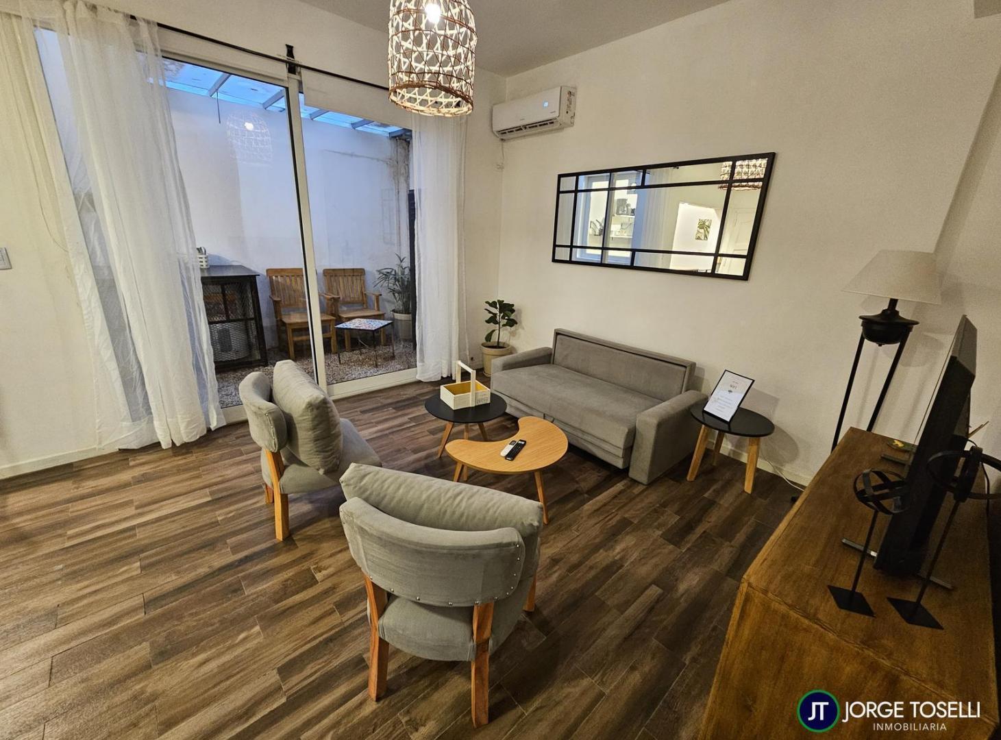Foto de DEPARTAMENTO DE 2 AMBIENTES CON PATIO, imagen 3