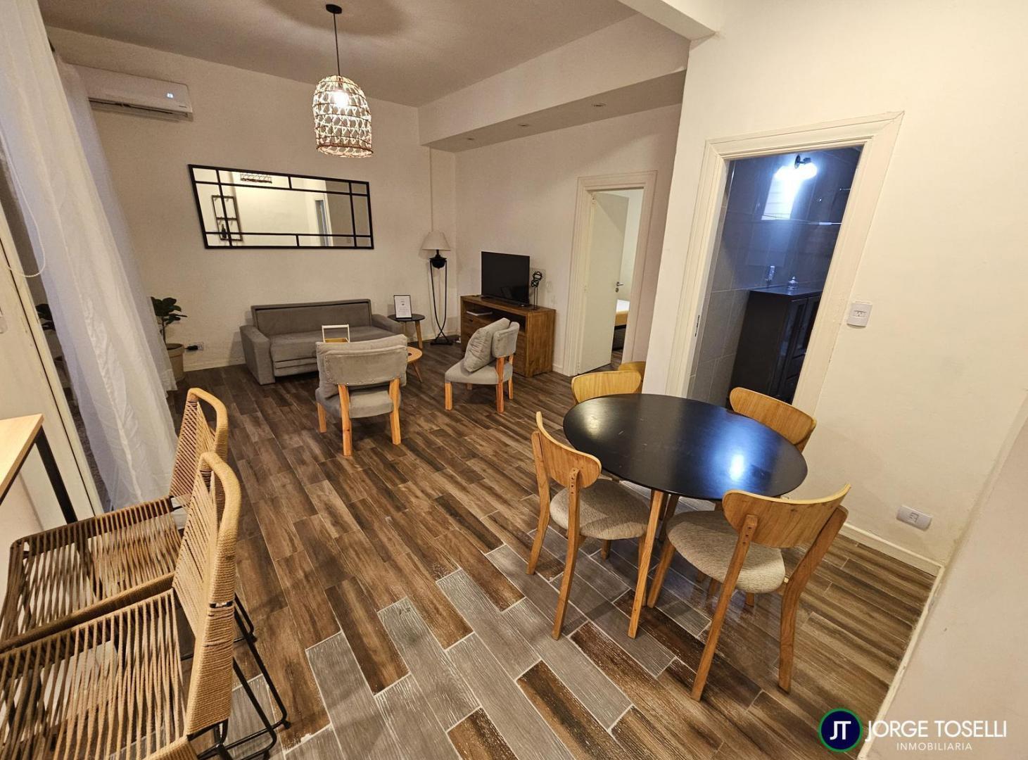 Foto de DEPARTAMENTO DE 2 AMBIENTES CON PATIO, imagen 1
