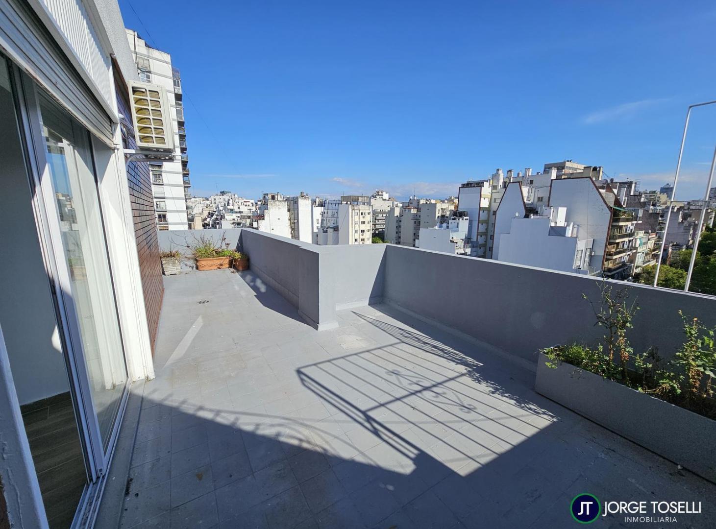 Foto de Departamento de 2 ambientes con gran balcón aterrazado en "L", imagen 5