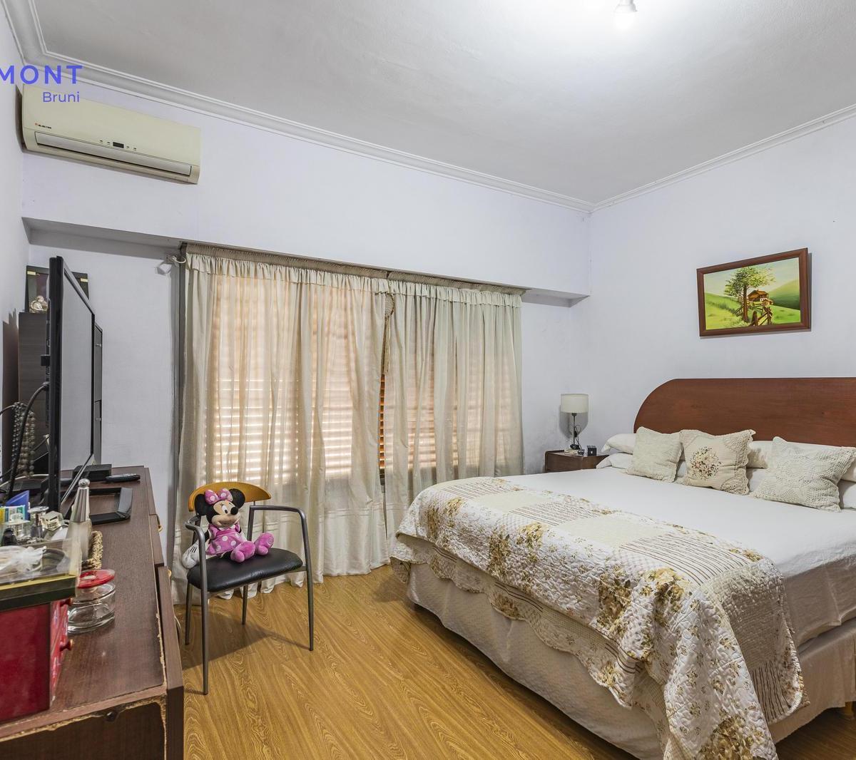 Venta Casa 6 Amb en Villa Urquiza, Capital Federal. 4