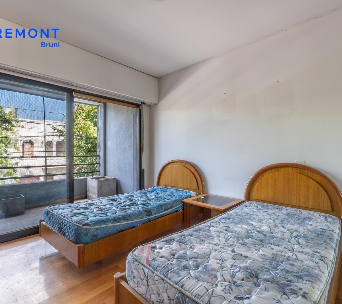 Venta Casa 6 Amb en Parque Chacabuco, Capital Federal. 5
