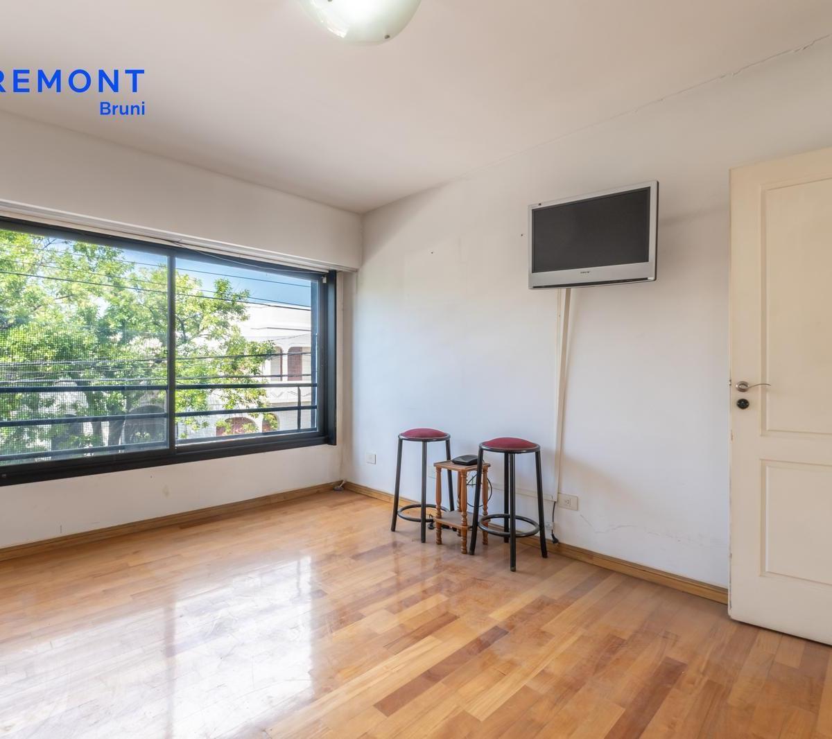Venta Casa 6 Amb en Parque Chacabuco, Capital Federal. 3