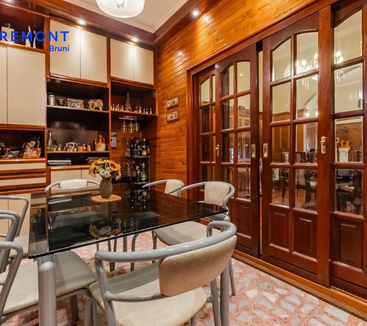 Venta Casa 7 Amb en Pompeya, Capital Federal. 4