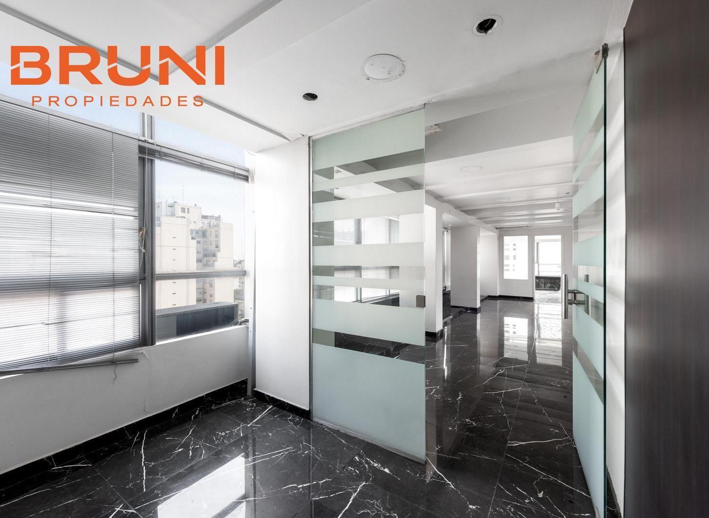 Foto de Av. Rivadavia al 5000 | Caballito | Oficina Semipiso de 137 m² | Venta, imagen 1