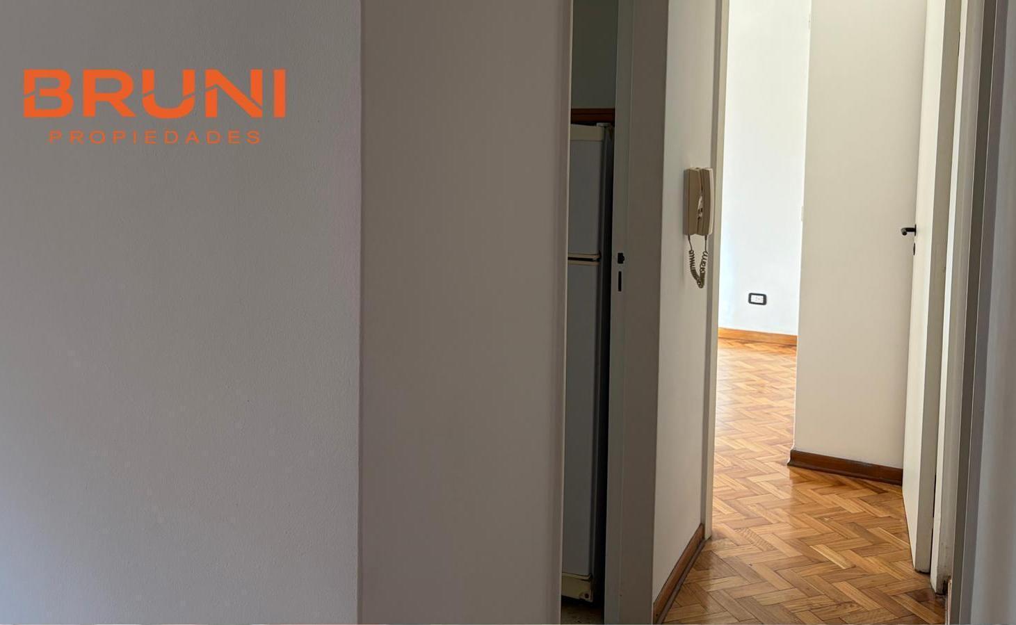 Foto de Av. Directorio al 100 | Caballito | Departamento 2 Ambientes con Balcón, imagen 2