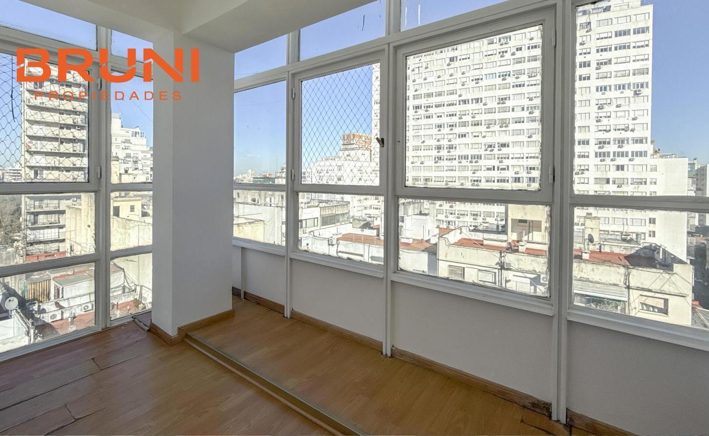 Foto de Av. Rivadavia 5000 | Caballito | Oficina Semipiso | Alquiler, imagen 2