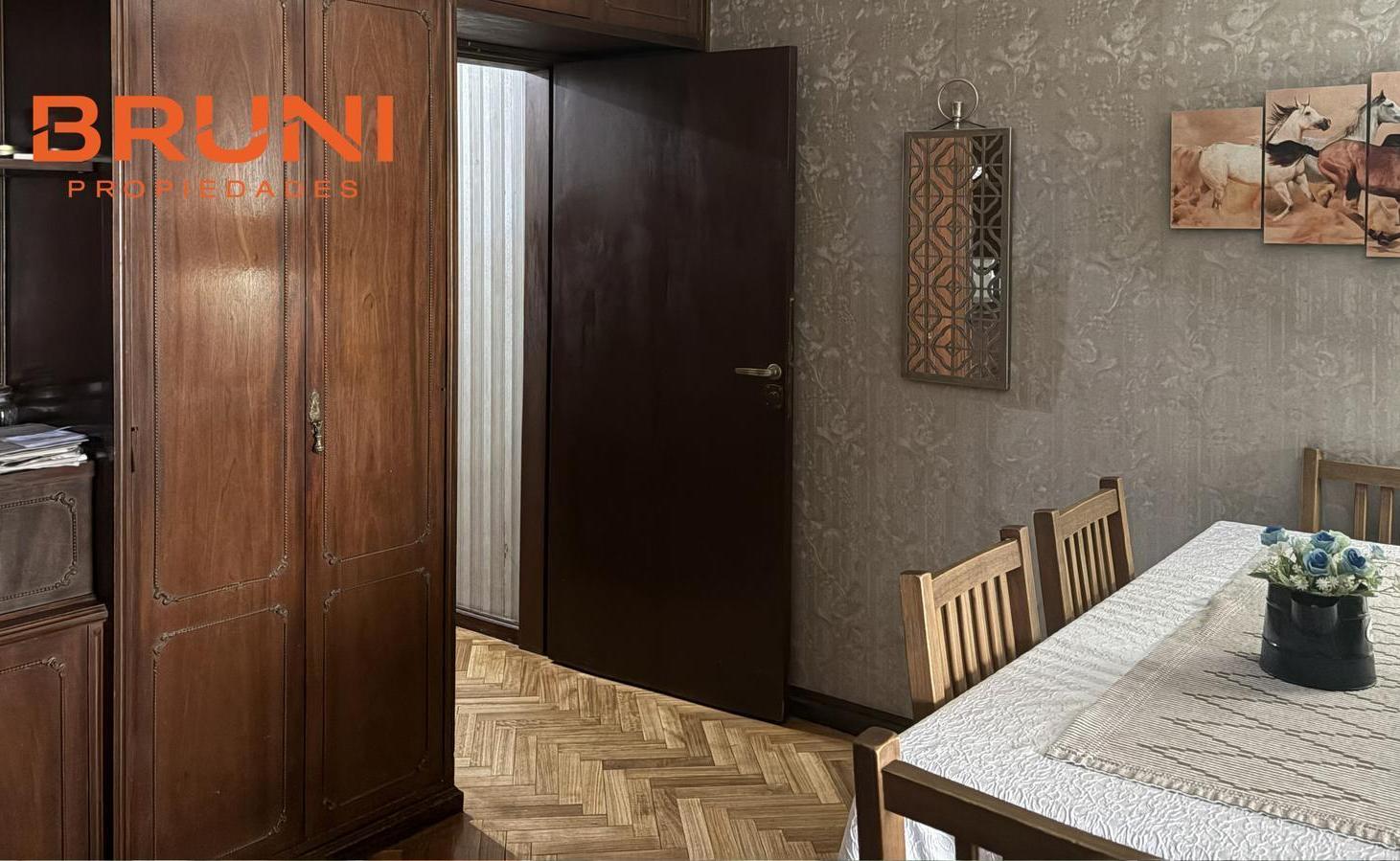 Foto de Av. Rivadavia al 5000 | Caballito | Departamento 3 Ambientes| Alquiler, imagen 2