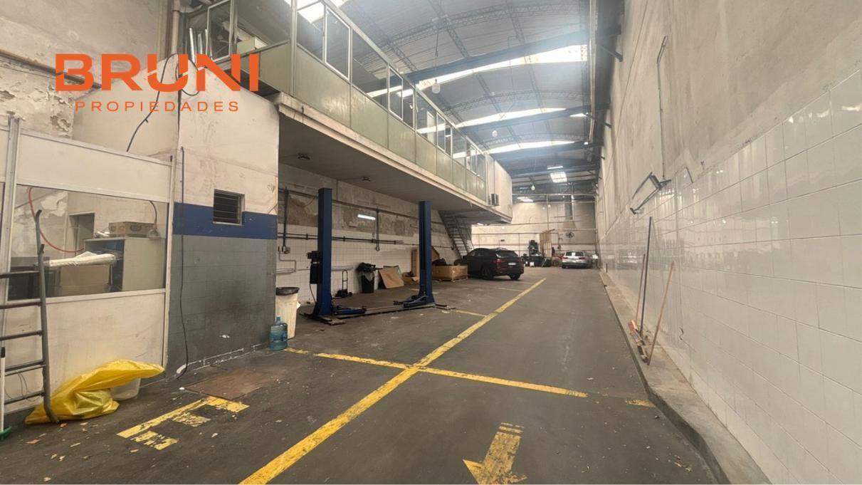 Foto de Venta – Galpón / Senillosa al 1500 / Parque Chacabuco, imagen 3