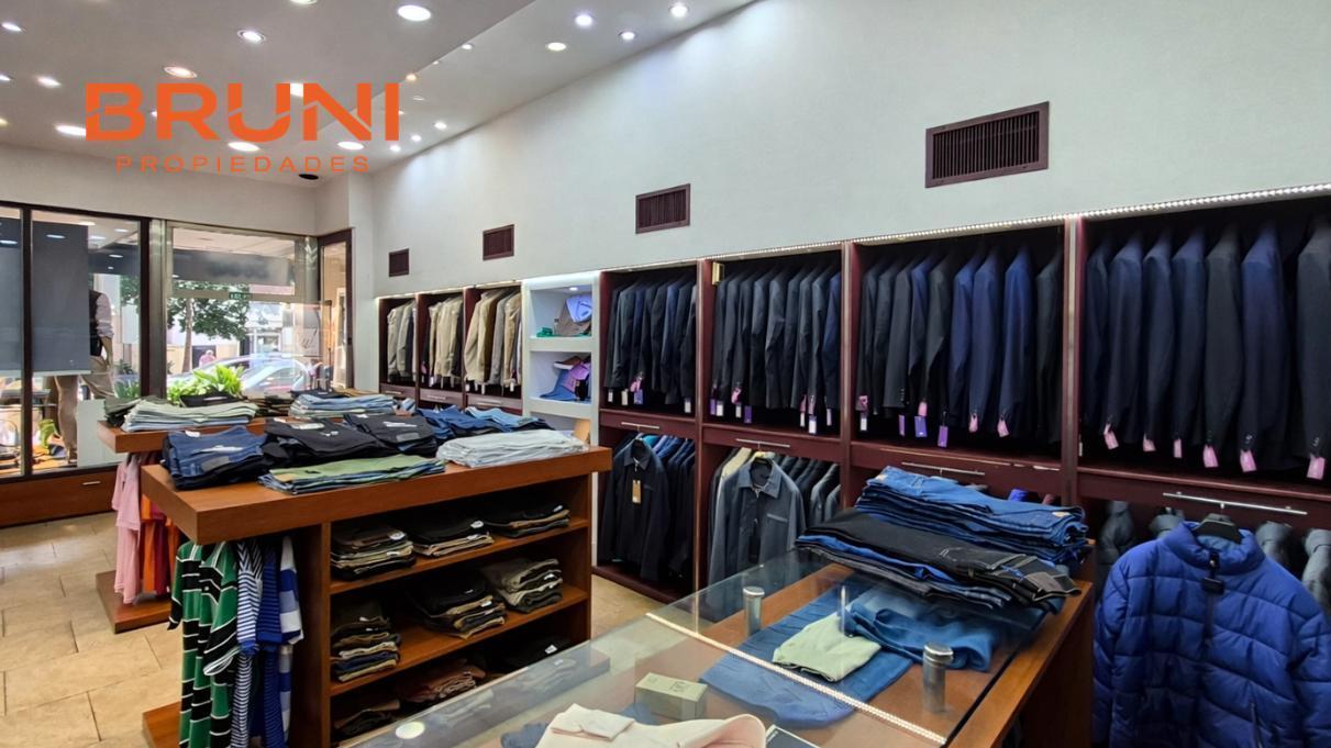 Foto de Rivadavia al 5000 | Caballito | Local con Frente Vidriado | Venta, imagen 5