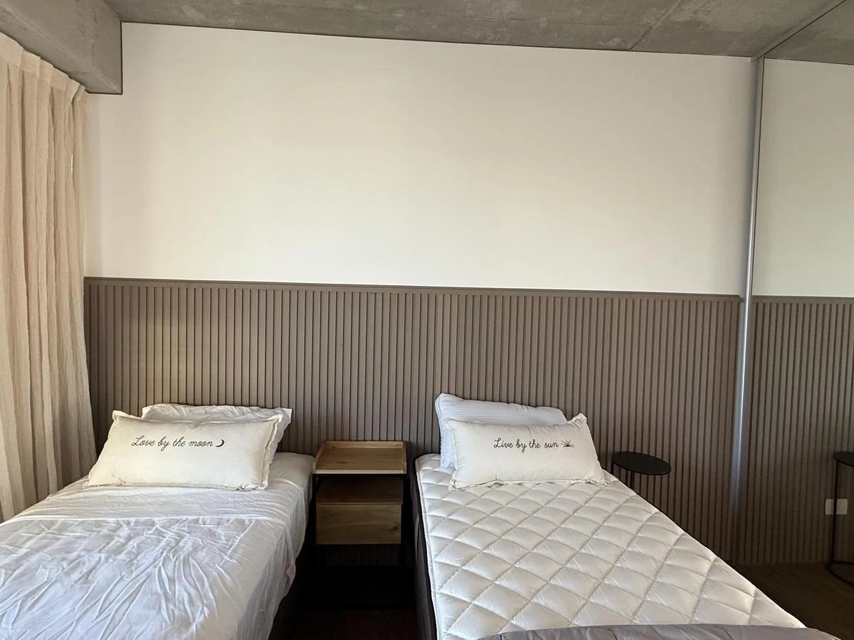 3 Ambientes en Venta con Cochera Piso Alto, Sector Ciudad en Quartier del Bajo. 2