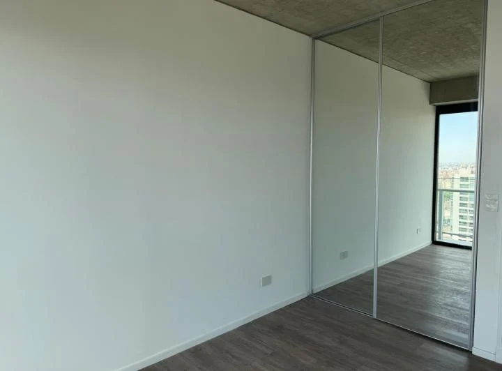 3 Ambientes con cochera y balcón alto – Quartier del Bajo 4